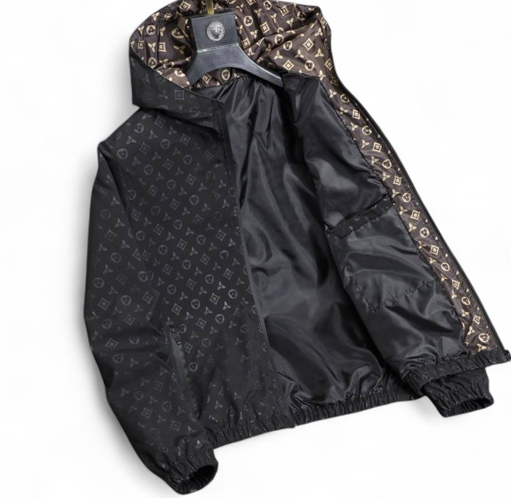 Kapuzenjacke ￼