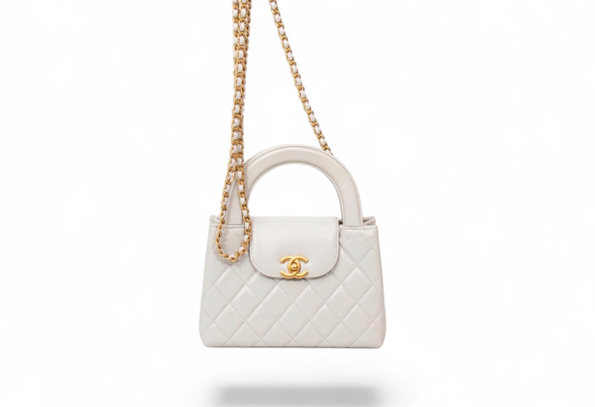 Chanel ￼